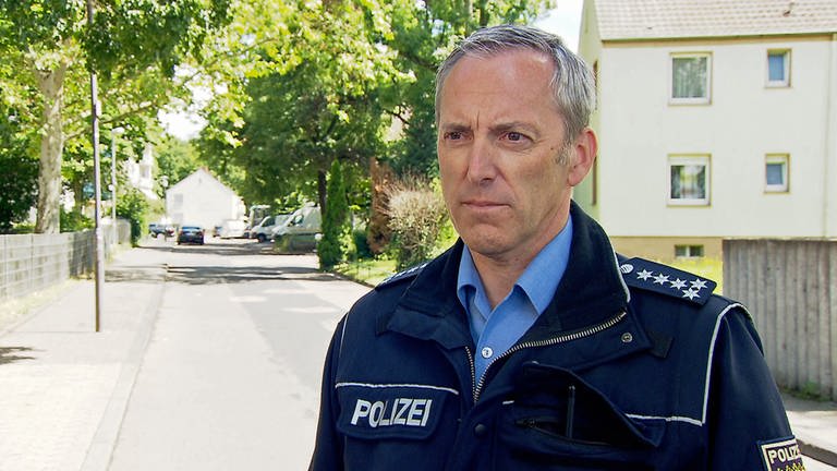 Polizeibeamter aus Neuendorf (Foto: SWR)