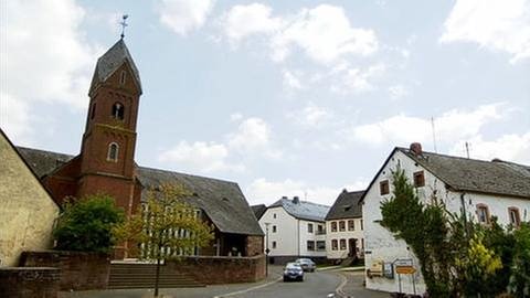 Kirche von Salmtal-Dörbach (Foto: SWR, SWR -)