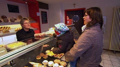 Bäckereiverkäuferin Lieselotte Frank (Foto: SWR, SWR -)