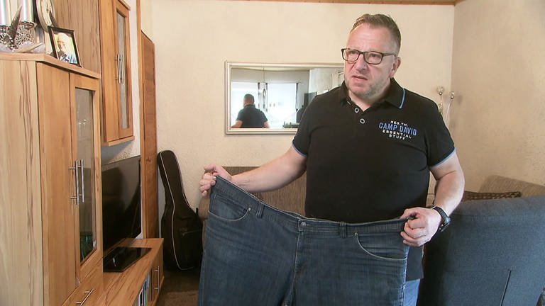 Hans Eckrich aus Schmalenberg hat 70 Kilo abgenommen (Foto: SWR, SWR)
