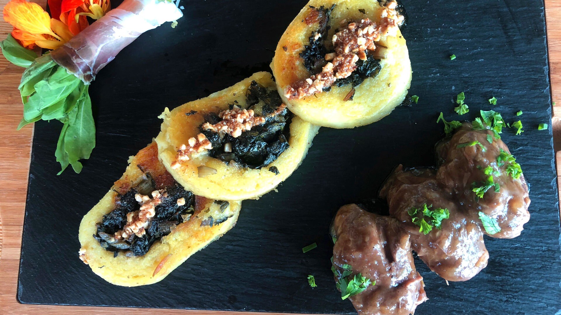 Schweinebäckchen nach Uroma Leiders Rezept, Schweinebäckchen nach Uroma