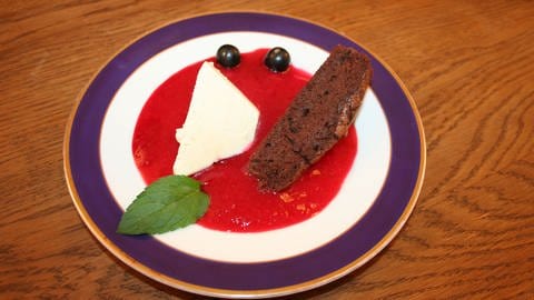 Eis mit warmem Schokoladenkuchen  (Foto: SWR, SWR/megaherz)