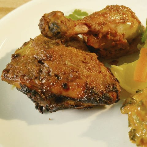 Tandoori-Chicken mit Gemüse-Pulao (Foto: WDR)