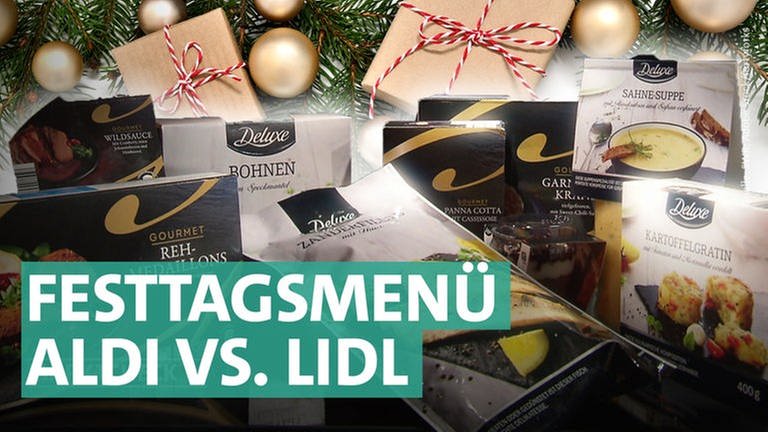 Gourmet-Produkte von Aldi und Deluxe-Produkte von Lidl liegen nebeneinander. Festtagsmenü vom Discounter - wie gut sind Rehgulasch, Tiramisu und Co? (Foto: Adobe Stock, SWR)