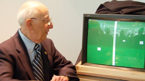 Ralph Baer, geboren in Pirmasens, erfand die weltweit erste Spielekonsole für den Heimgebrauch (Foto: dpa Bildfunk, picture-alliance/ dpa | ars publicandi)