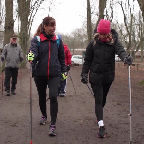 Nordic Walking: Wie gesund und effektiv ist der Sport? (Foto: SWR)