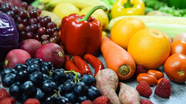 Mit Gemüse gegen Erkältung (Foto: IMAGO, ingimage)