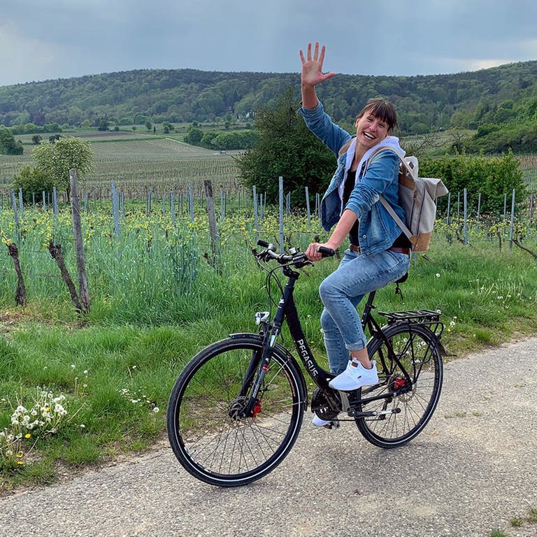 Moderatorin Judith hat für euch 5 wunderschöne Fahrradtouren in Rheinland-Pfalz und Baden-Württemberg gecheckt. (Foto: SWR)