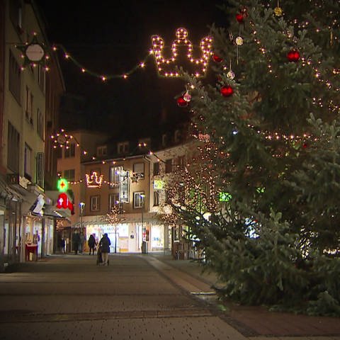 Weihnachtsbeleuchtung in der Stadt (Foto: SWR, SWR)