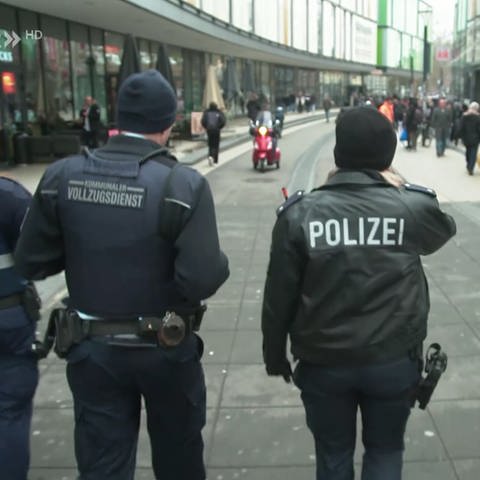 Polizeistreife in Kaiserslautern (Foto: SWR)