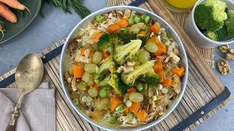 Buntes Gemüse-Curry mit Nuss-Reis