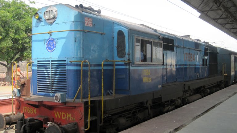 CHENGALPATTU: Diesel Lok 17684 WDM 2A