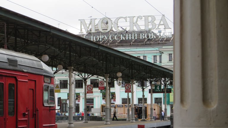 Ankunft in Moskau im weißrussischen Bahnhof