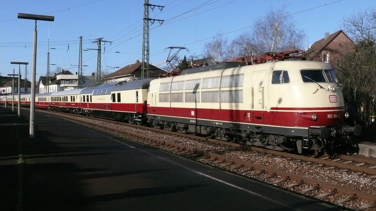 Rheingold Zug in Rastatt