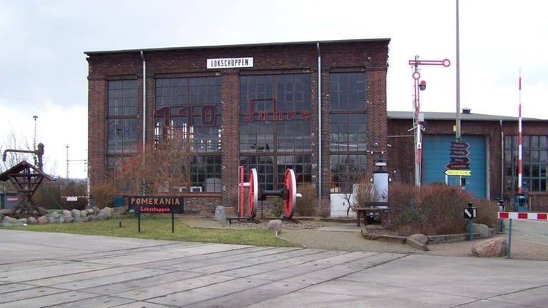 Pasewalk Lokschuppen des Bahnmuseums