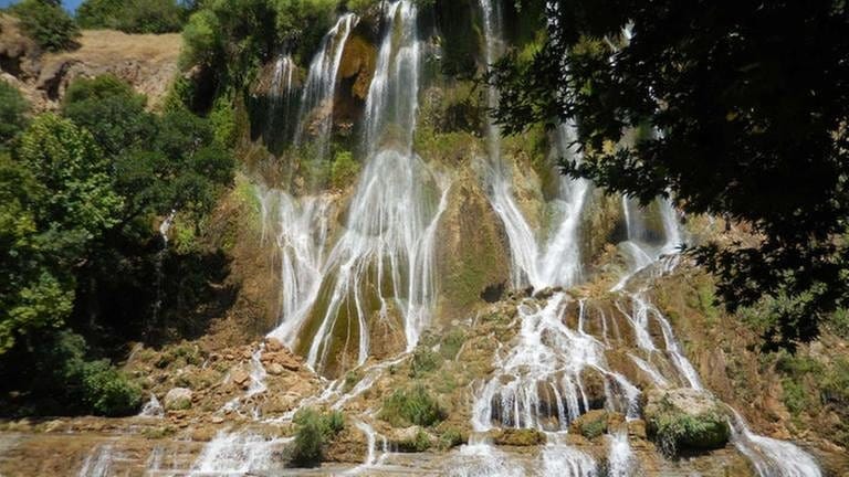 Der Wasserfall von Bisheh ist im ganzen Iran bekannt
