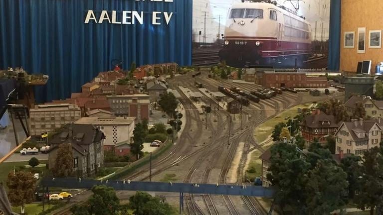 Blick auf den Bahnhof Aalen, wie er in den 60er Jahren noch war.